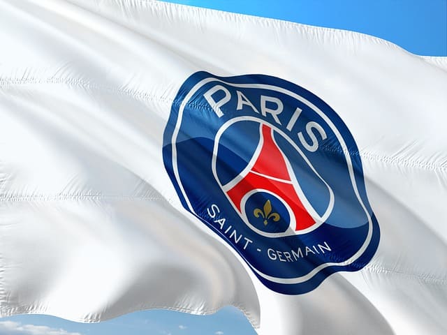 PSG-Guingamp-bubble_football_budapest